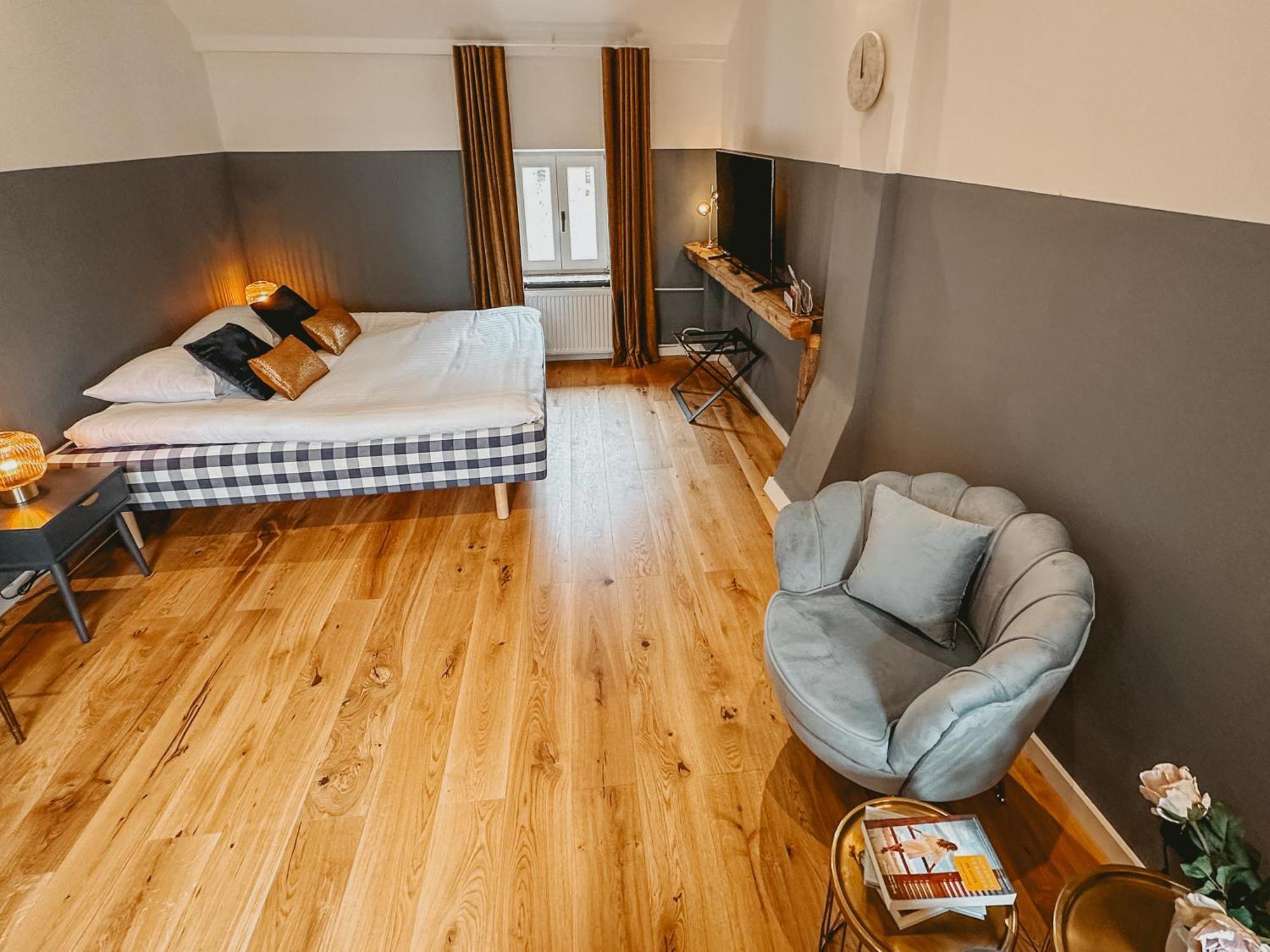 Maas Suites 라나켄 외부 사진