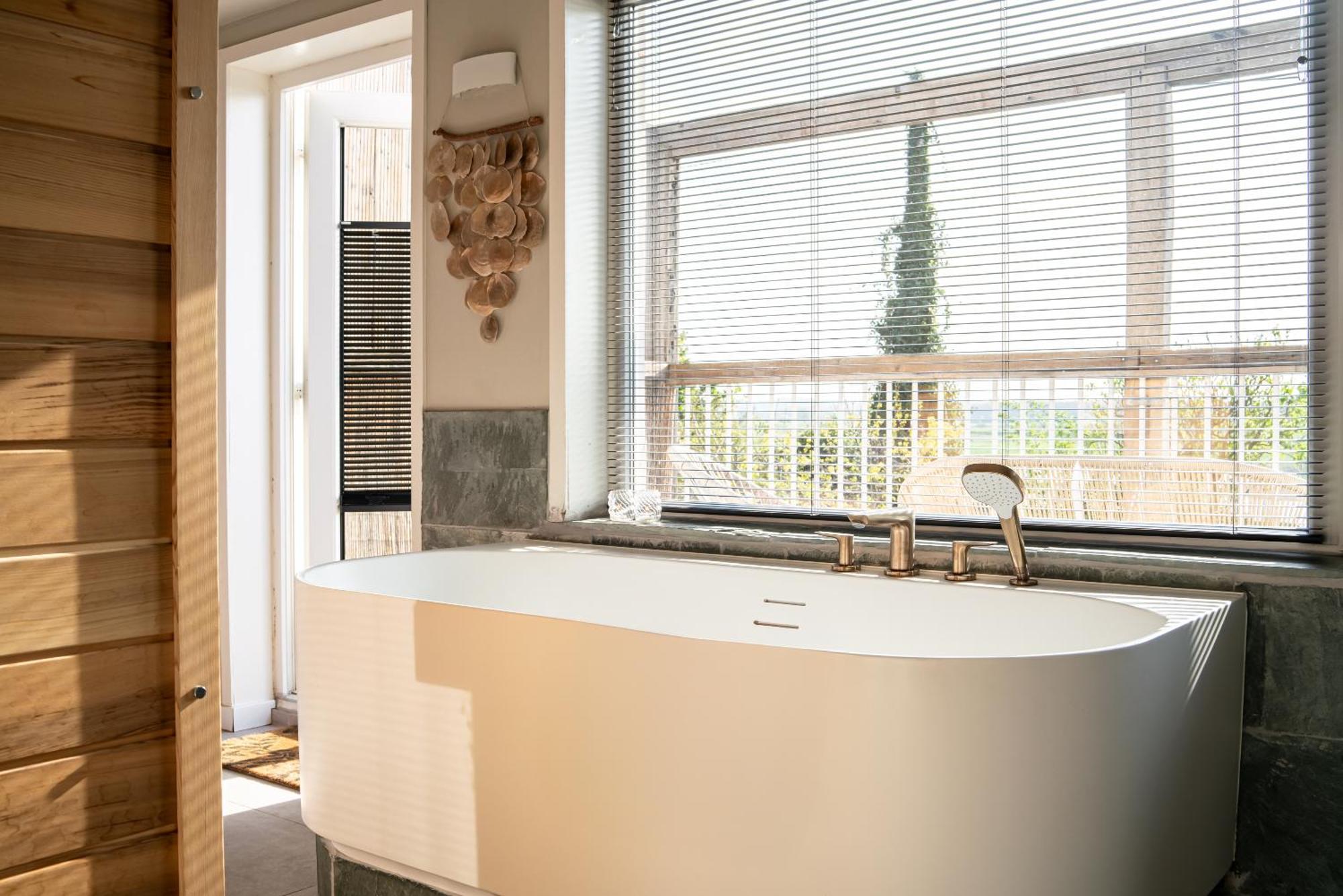 Maas Suites 라나켄 외부 사진